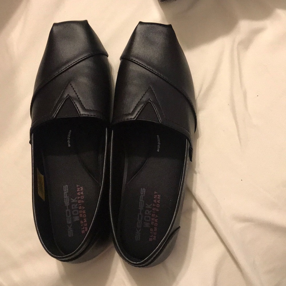 Slip resistant shoes